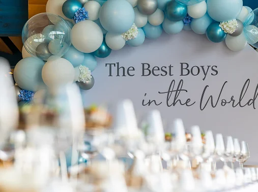 Un bar mitzvah mémorable dans une salle au cadre prestigieux.